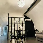 House Suite Vetriera Napoli