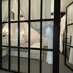 House Suite Vetriera Napoli