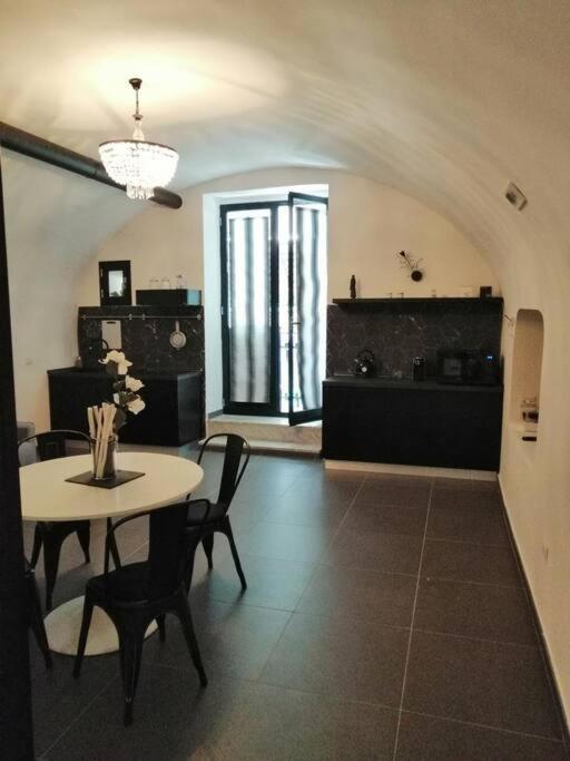 House Vetriera Naples