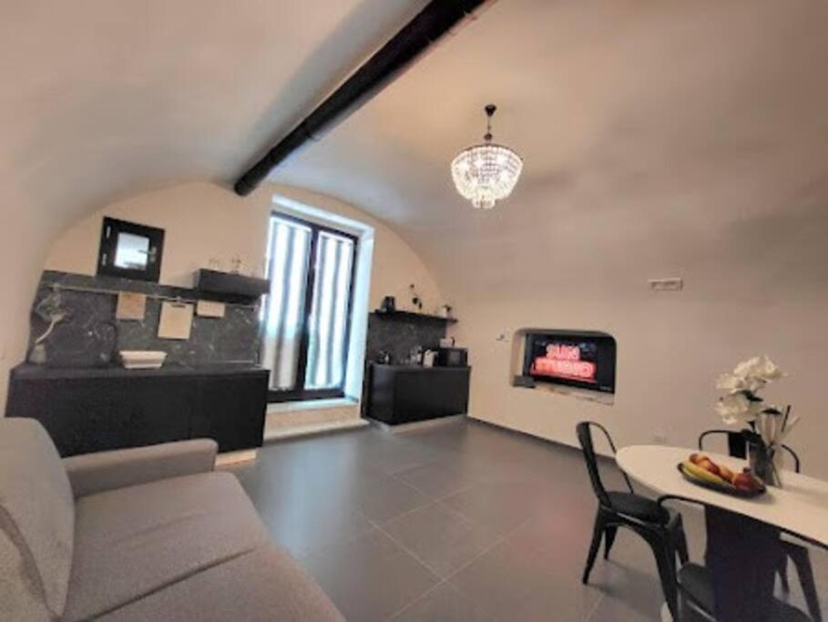 Apartment House Vetriera Naples